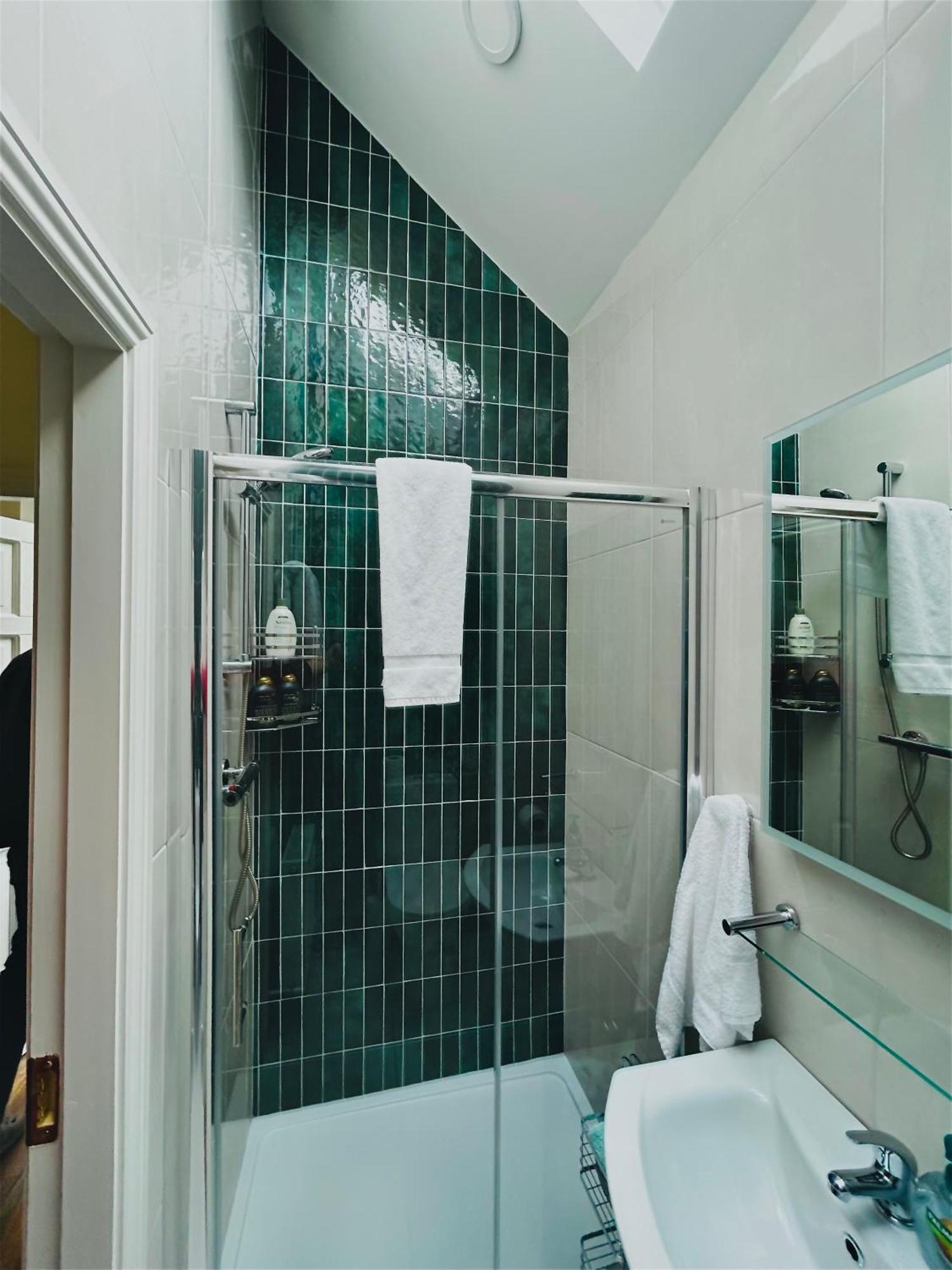 Oranhill Lodge Guesthouse Оранмор Екстериор снимка